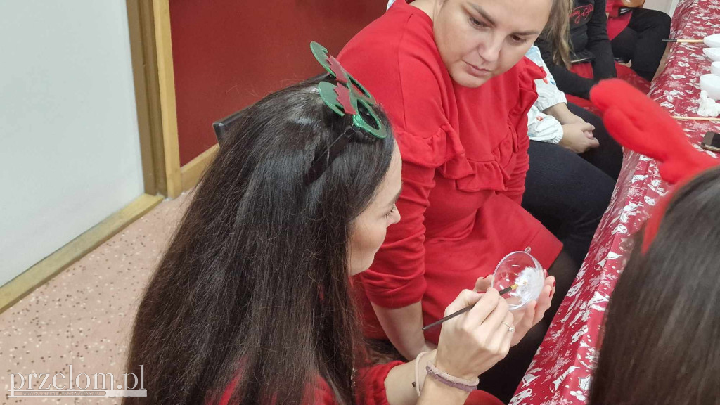 Warsztaty Robienia Bombek w Bolęcinie - 13.12.2024