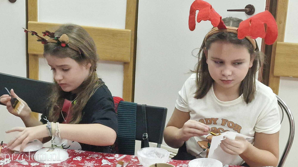 Warsztaty Robienia Bombek w Bolęcinie - 13.12.2024