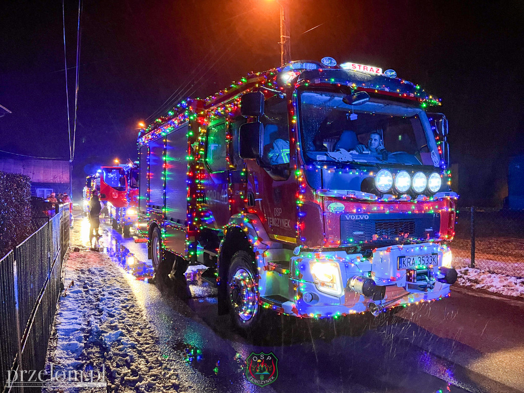 Parada strażacka przez gminę Krzeszowice