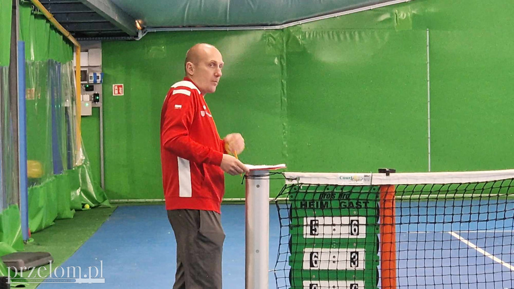 Świąteczny Turniej Tenisa w Cabańskim Centrum Sportu w Chrzanowie