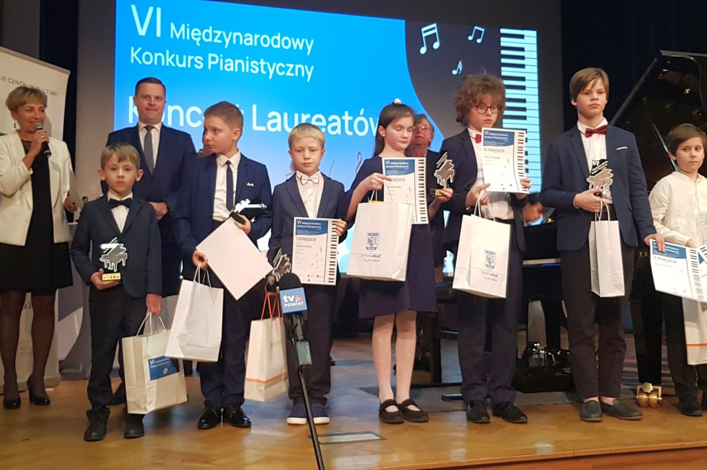 VI Międzynarodowy Konkurs Pianistyczny w LIbiążu