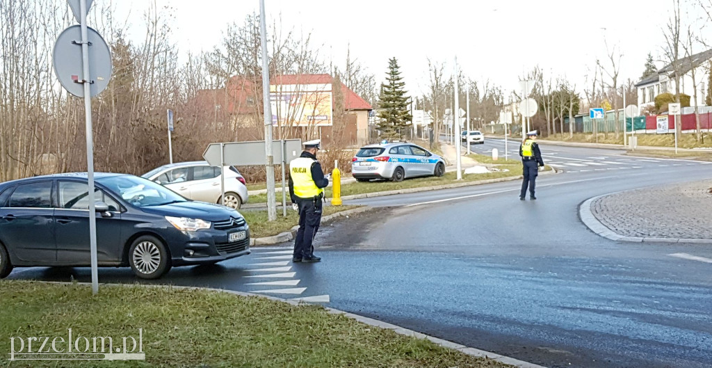 Delegacje przejeżdżają przez Chrzanów