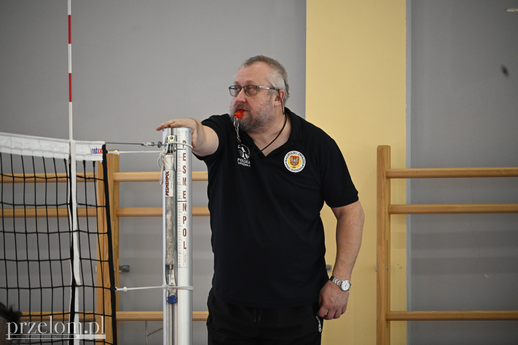 8. Kolejka Trzebińskiej Ligi Siatkówki - 16.02.2025