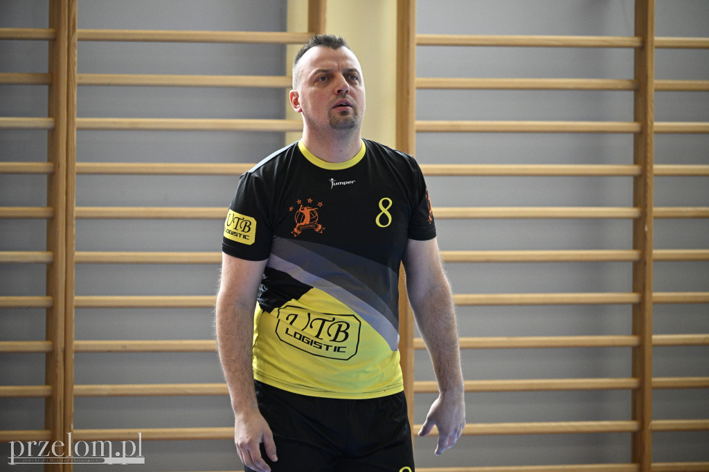Ćwierćfinały Trzebińskiej Ligi Siatkówki - 09.03.2025