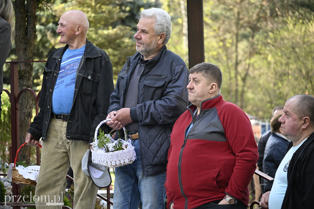 Poświęcenie pokarmów w Trzebini-Sierszy - 19.04.2025