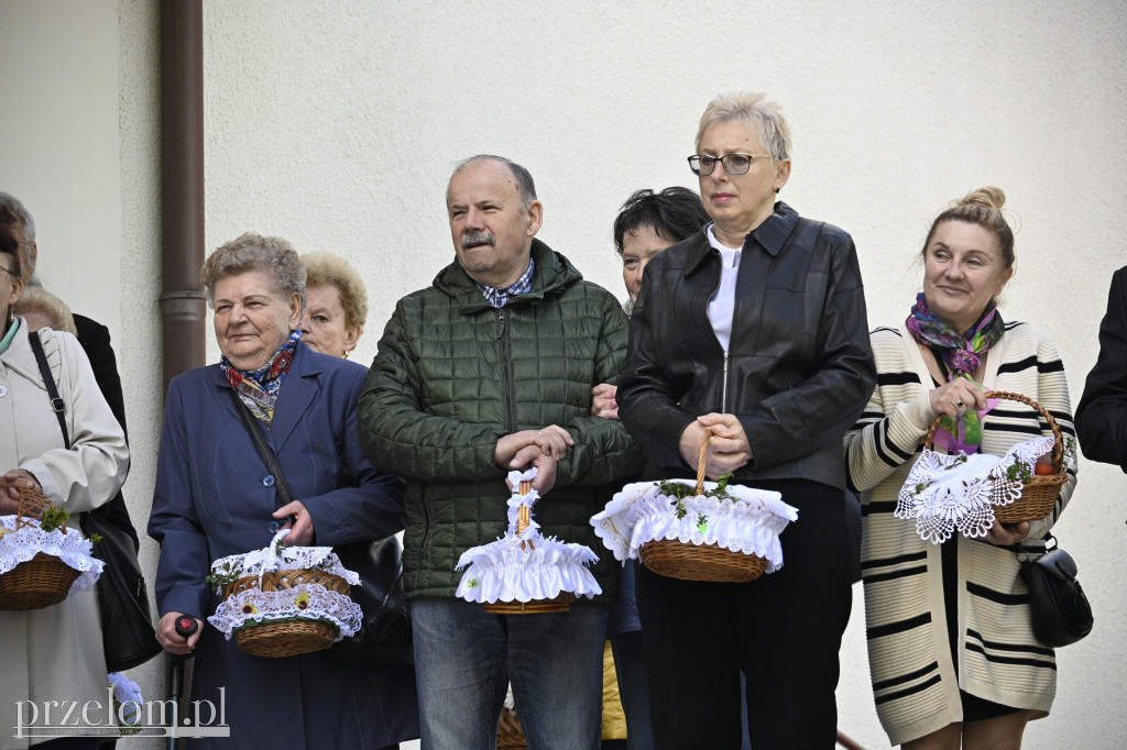Poświęcenie pokarmów w Trzebini-Sierszy - 19.04.2025