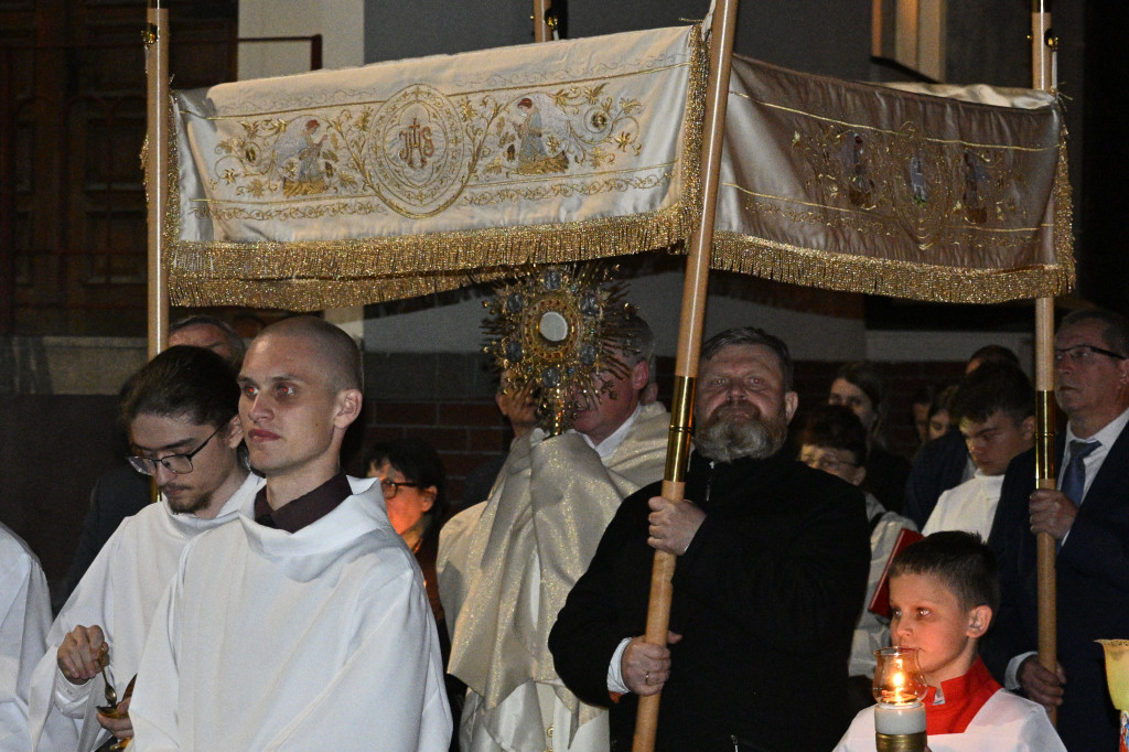 Wigilia Paschalna w Trzebini-Sierszy - 19.04.2025
