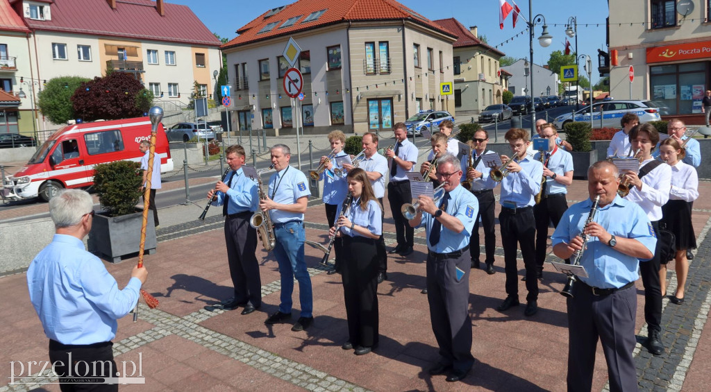 Obchody 3 Maja i Dnia Strażaka w Trzebini