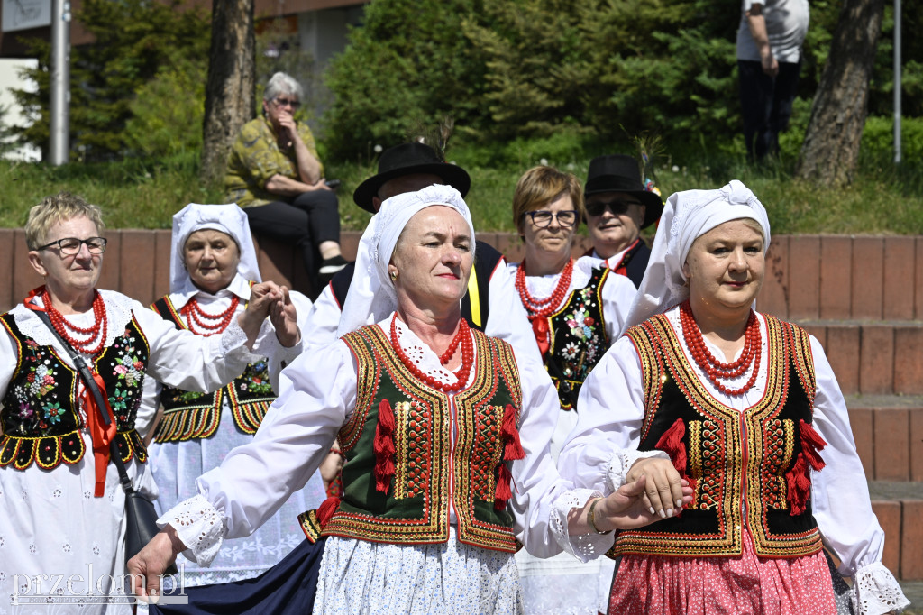 Polonez na Placu Słonecznym w Libiążu - 03.05.2025