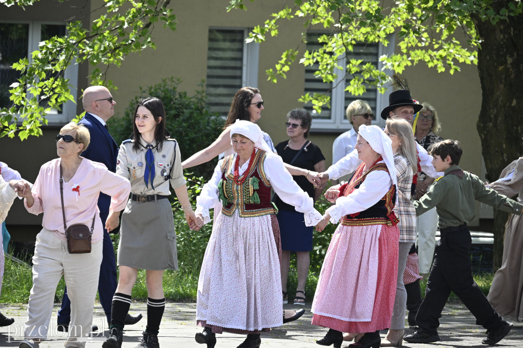 Polonez na Placu Słonecznym w Libiążu - 03.05.2025