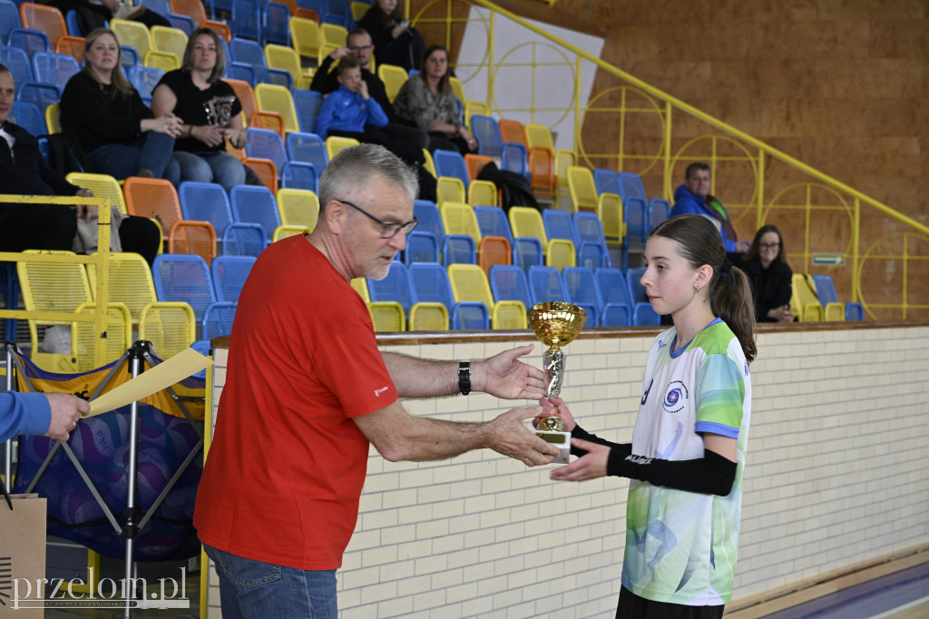 Turniej Młodziczek w Piłce Siatkowej - 11.05.2025