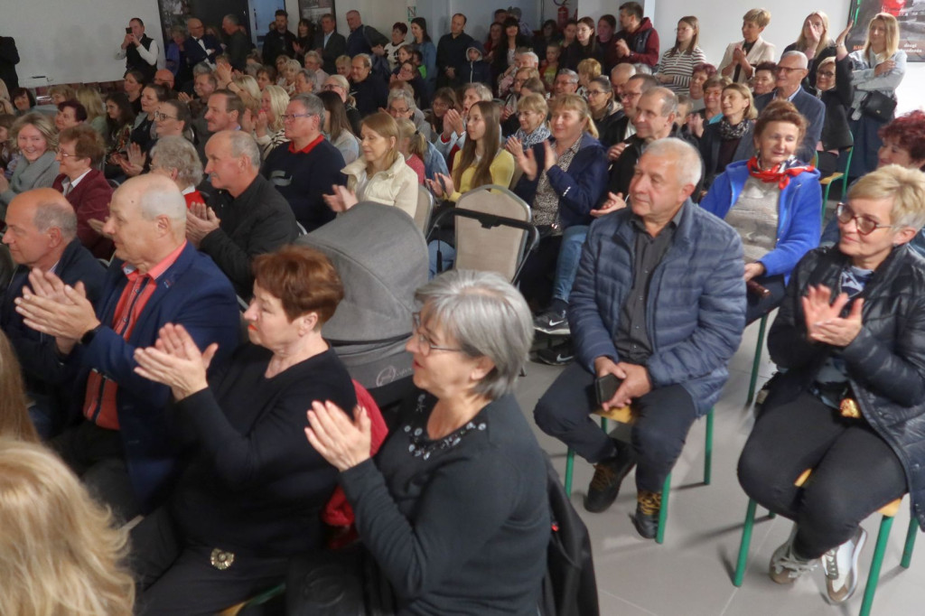 Otwarcie świetlicy w libiąskich Kosówkach