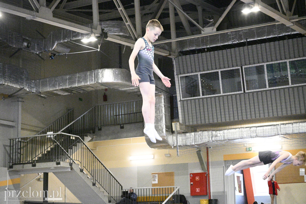 Finał Ogólnopolskiej Olimpiady Młodzieży w Skokach na Trampolinie - 17.05.2025