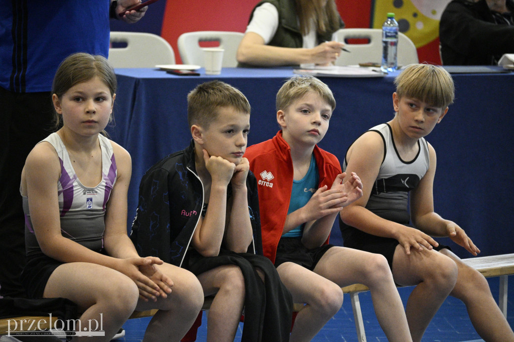 Finał Ogólnopolskiej Olimpiady Młodzieży w Skokach na Trampolinie - 17.05.2025