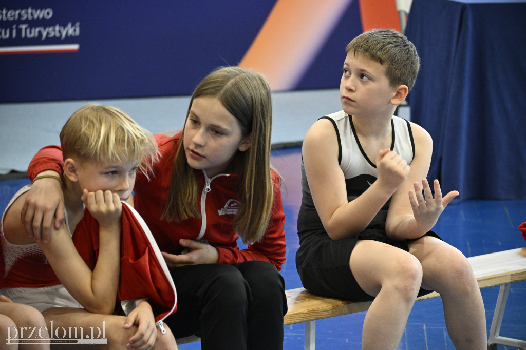 Finał Ogólnopolskiej Olimpiady Młodzieży w Skokach na Trampolinie - 17.05.2025