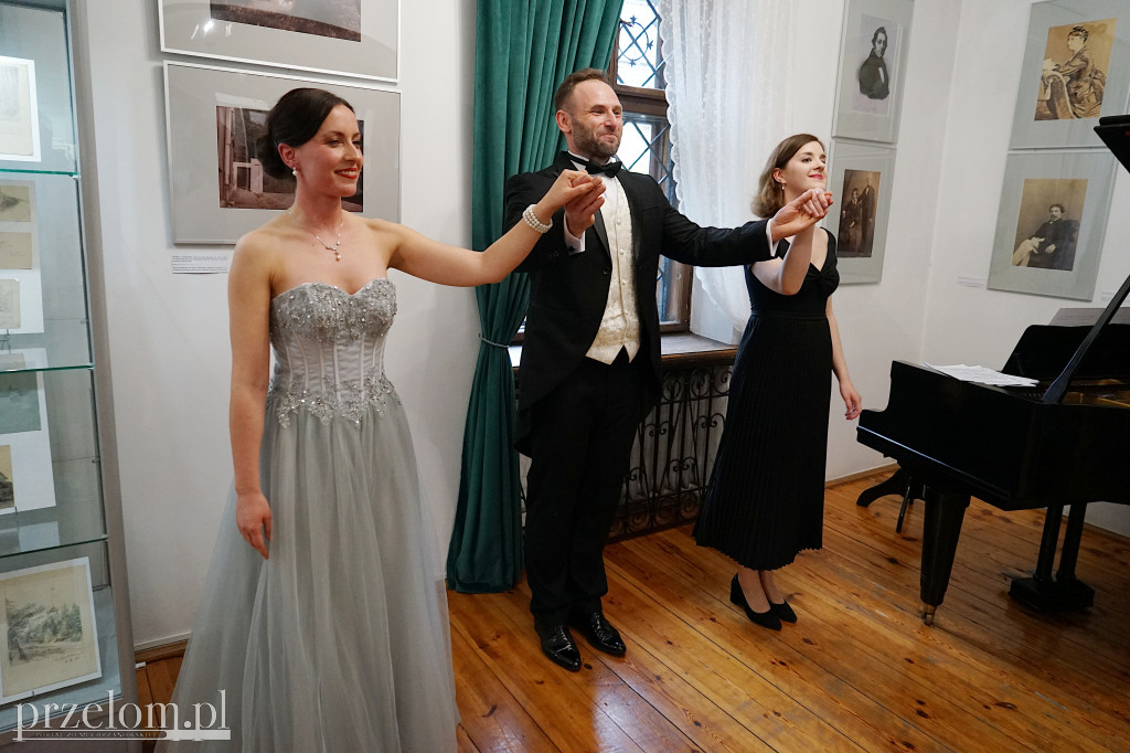 Noc Muzeów w Chrzanowie. Opera i Loewenfeldowie „pozamiatali”