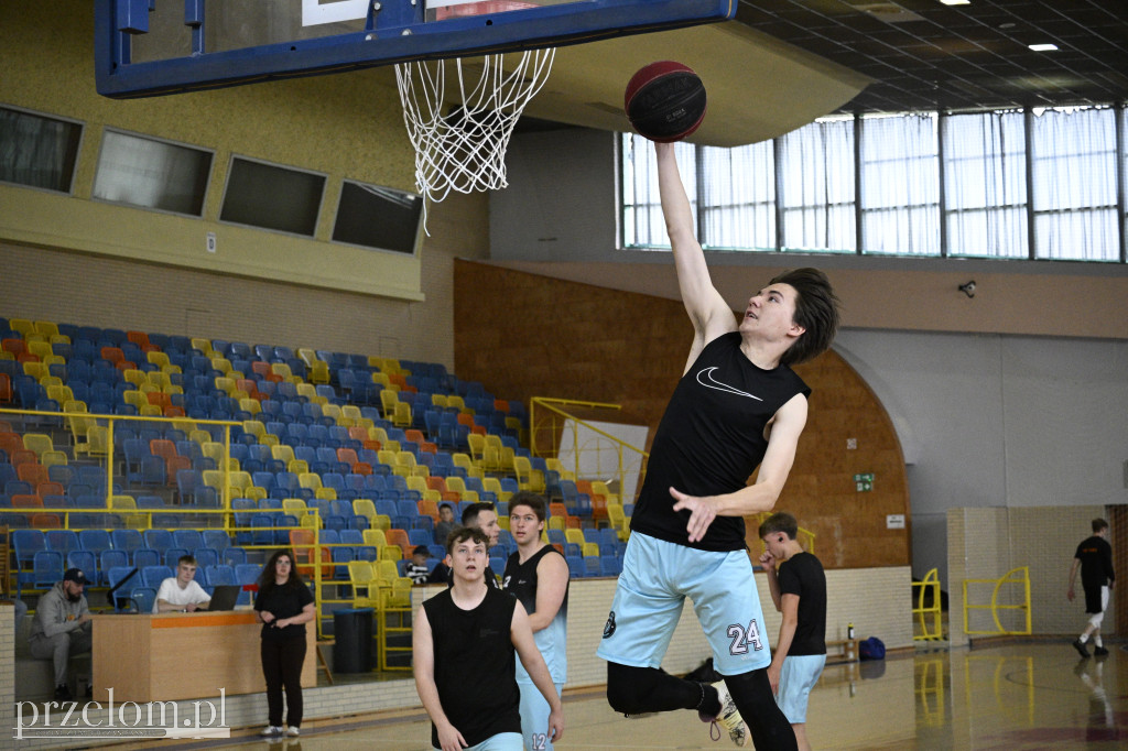 Play-offy w Lidze Koszykówki Mamba - 25.05.2025