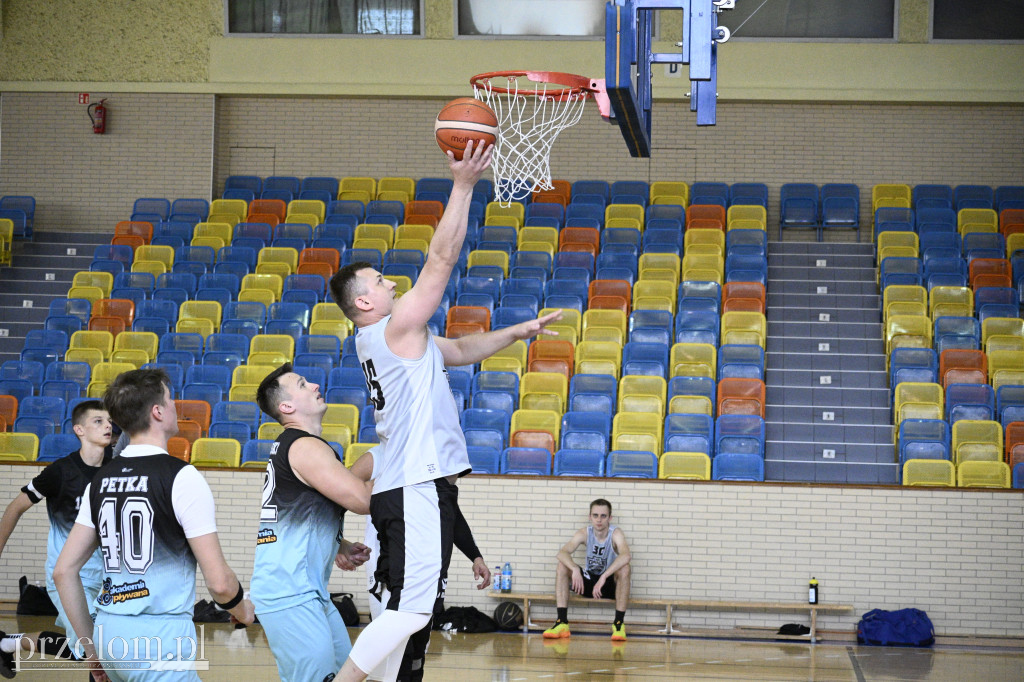 Play-offy w Lidze Koszykówki Mamba - 25.05.2025