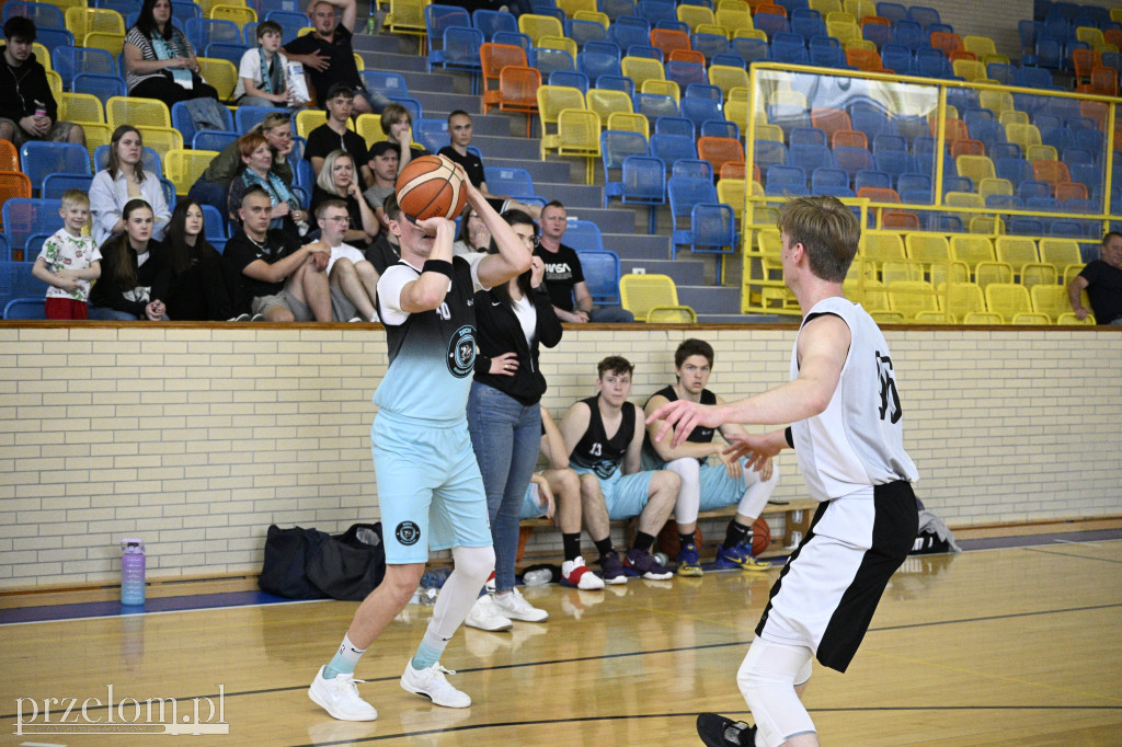 Play-offy w Lidze Koszykówki Mamba - 25.05.2025
