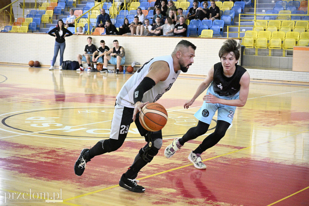 Play-offy w Lidze Koszykówki Mamba - 25.05.2025