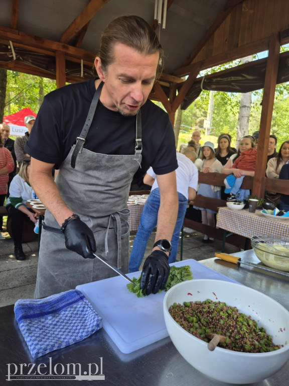 Karol Okrasa na pikniku w Luszowicach