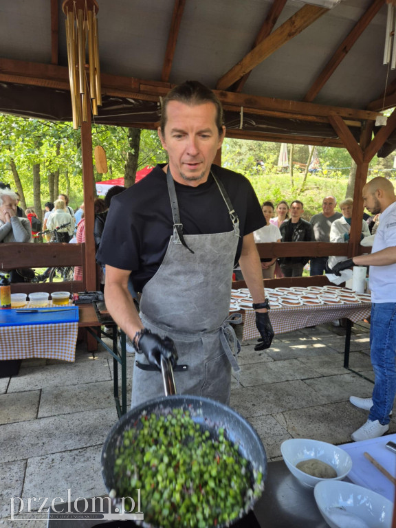 Karol Okrasa na pikniku w Luszowicach