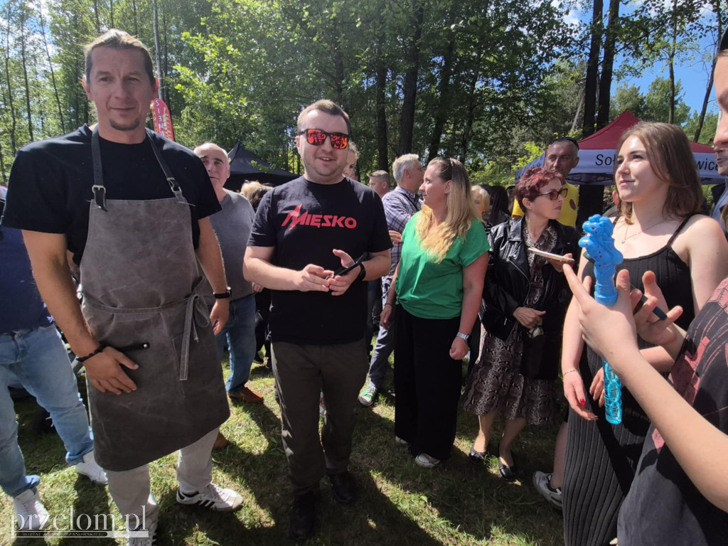 Karol Okrasa na pikniku w Luszowicach