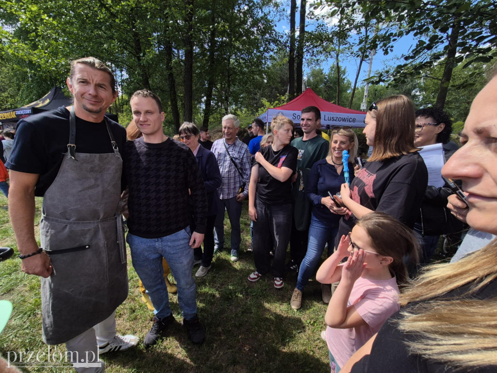 Karol Okrasa na pikniku w Luszowicach