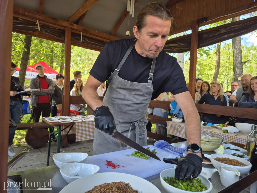 Karol Okrasa na pikniku w Luszowicach