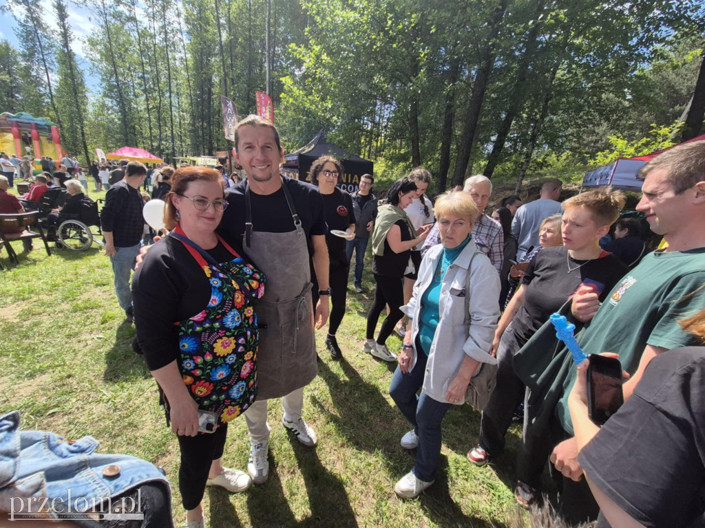Karol Okrasa na pikniku w Luszowicach