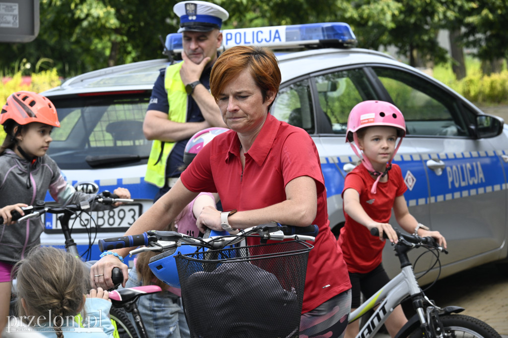 Z książką na rowerze w Libiążu - 07.06.2026