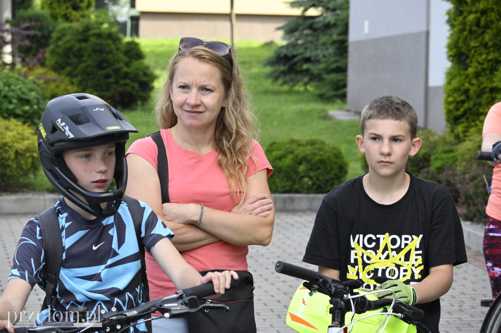 Z książką na rowerze w Libiążu - 07.06.2026