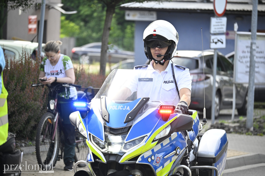 Z książką na rowerze w Libiążu - 07.06.2026