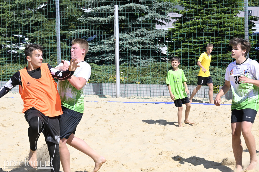 Turniej Piłki Ręcznej Plażowej o Puchar Chrzanowa - 15.06.2025