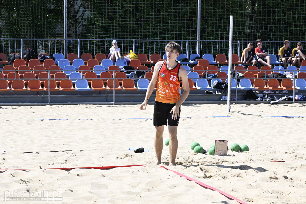 Turniej Piłki Ręcznej Plażowej o Puchar Chrzanowa - 15.06.2025
