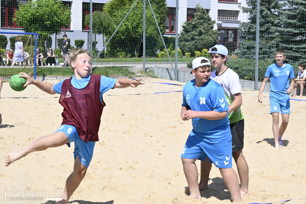Turniej Piłki Ręcznej Plażowej o Puchar Chrzanowa - 15.06.2025