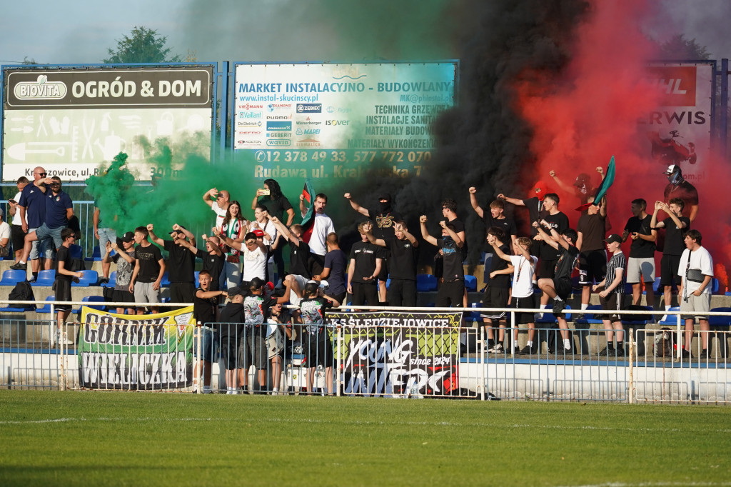 Mecz Świt Krzeszowice - LKS Śledziejowice