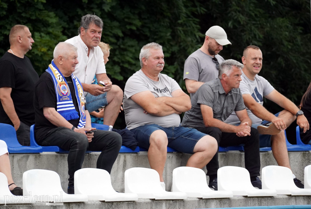 Mecz Świt Krzeszowice - LKS Śledziejowice