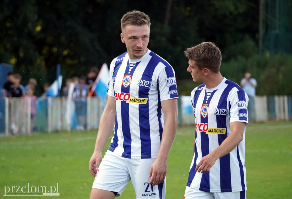 Mecz Świt Krzeszowice - LKS Śledziejowice