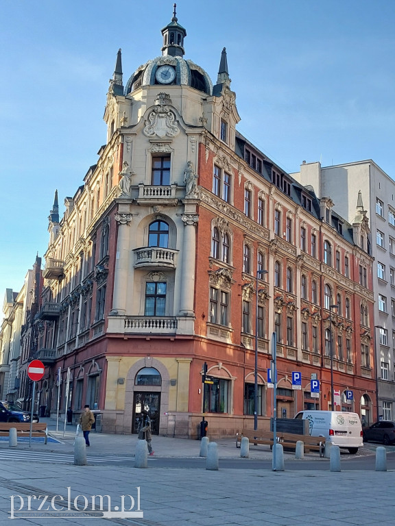 Budynki w Przełomowych Kadrach