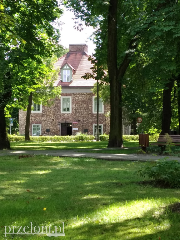 Budynki w Przełomowych Kadrach