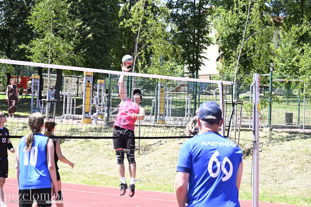 Amatorskie Zawody Siatkówki podczas Pikniku w Myślachowicach - 05.07.2025