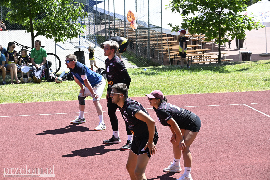 Amatorskie Zawody Siatkówki podczas Pikniku w Myślachowicach - 05.07.2025