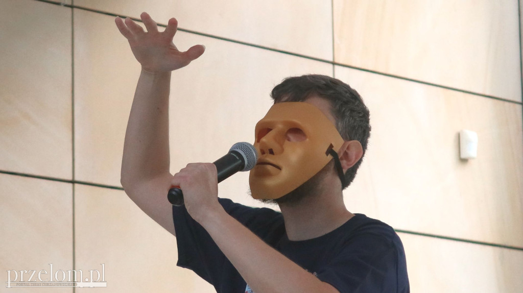 Poetycko-rapowy projekt Konrada Obroka z Chrzanowa