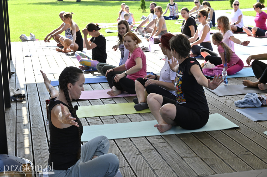 Joga o poranku z Justyną Szopą - 20.07.2025
