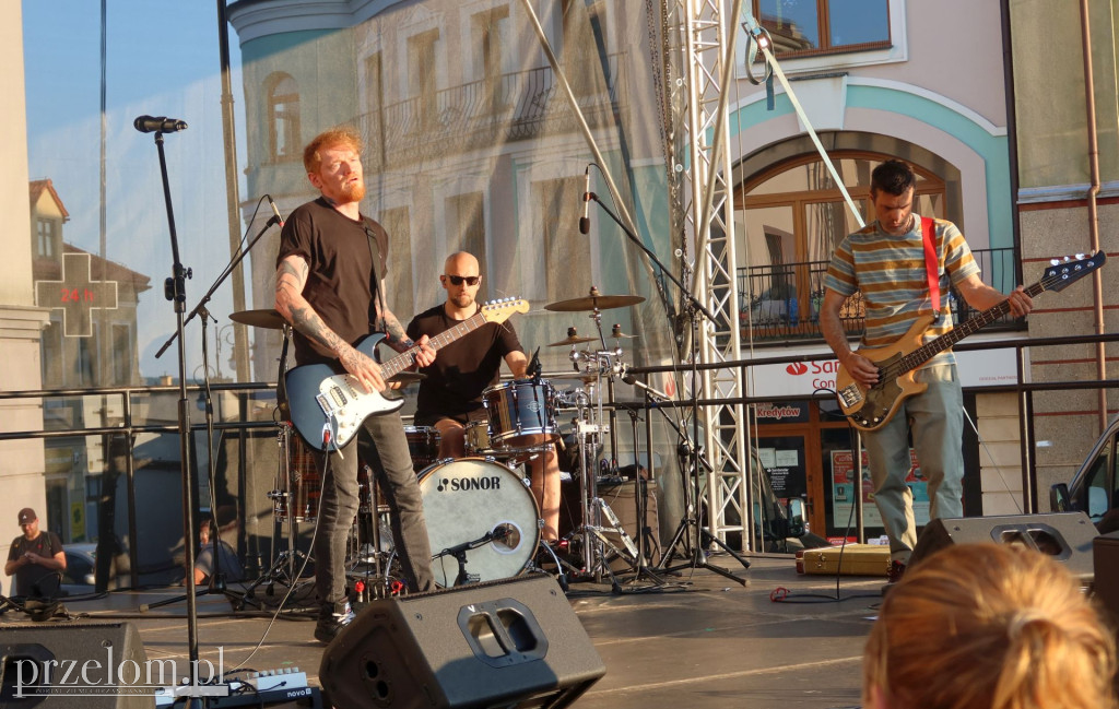 Rytmy miasta: koncert grup Eder i Dziwna Wiosna