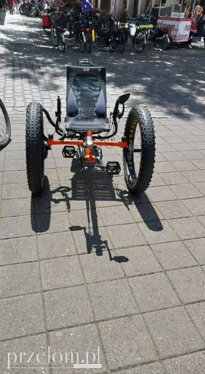Ciekawy transport w Przełomowych Kadrach