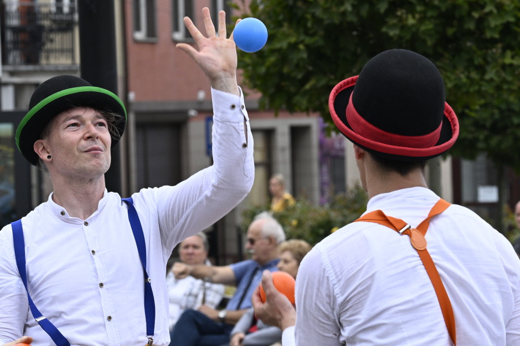 „Oto on!” – uliczny spektakl familijny w nurcie Nowego Cyrku - 03.08.2025