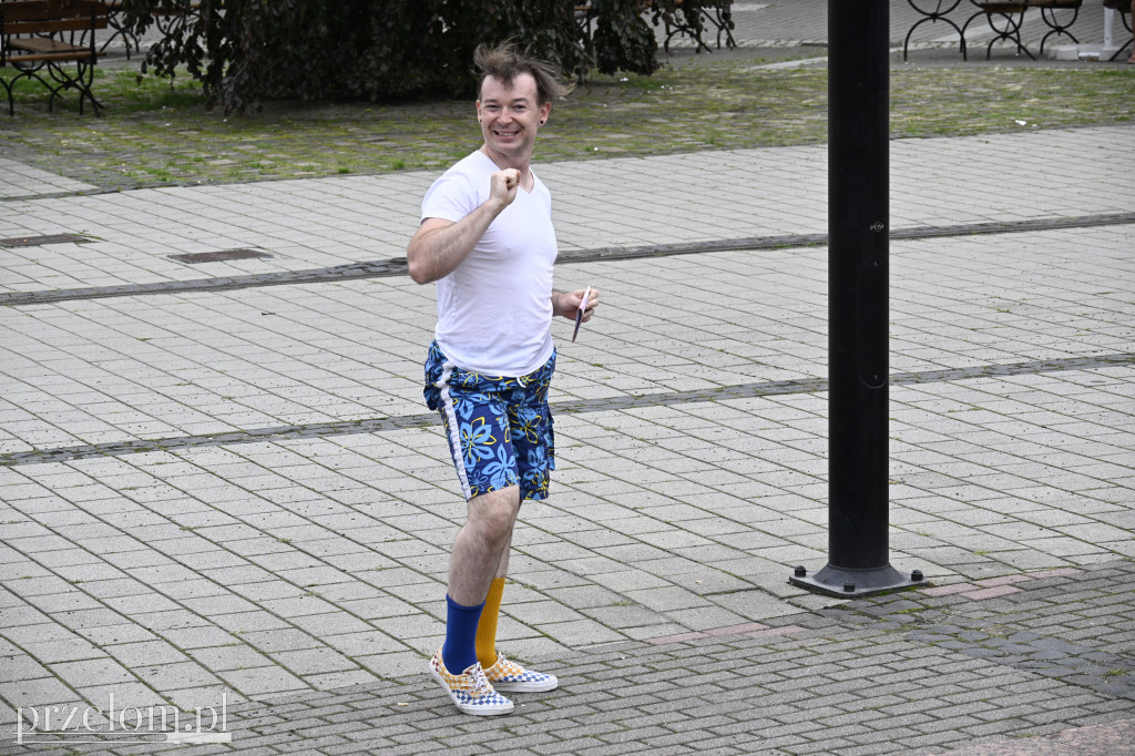 „Oto on!” – uliczny spektakl familijny w nurcie Nowego Cyrku - 03.08.2025