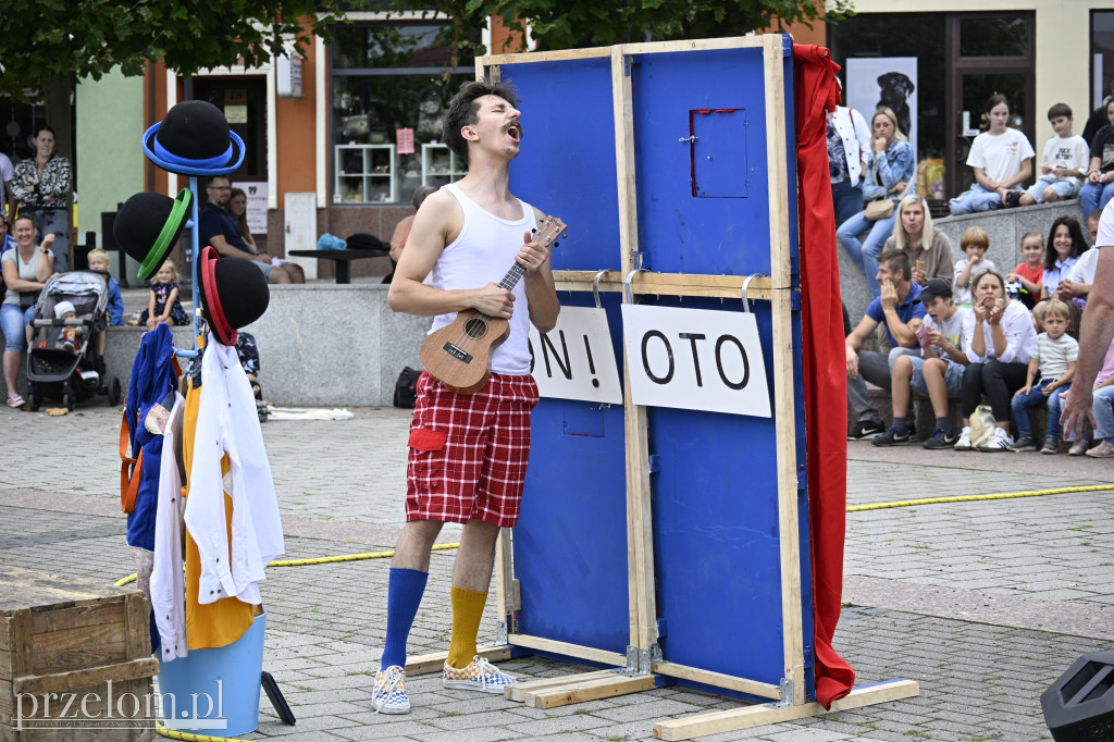 „Oto on!” – uliczny spektakl familijny w nurcie Nowego Cyrku - 03.08.2025